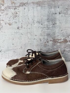 UWEZO Cowhide Derby’s - Brown / Cream